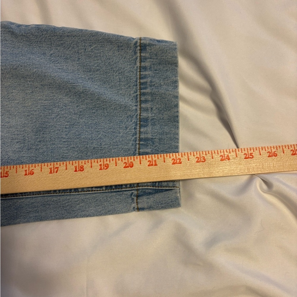 Eddie Bauer Light Wash High Rise Denim Capri Jeans Womens 10 100% Cotton Cropped - Picture 5 of 8